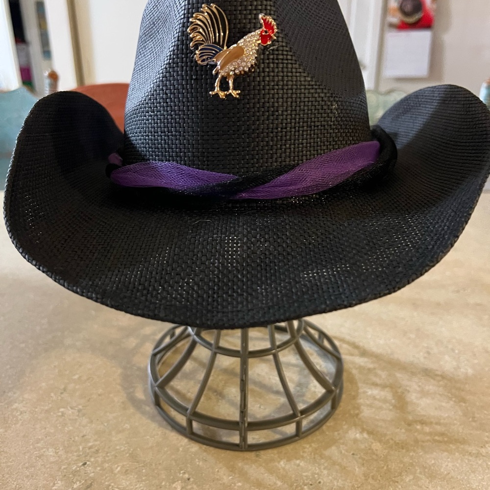 Mardi Gras - Parade and Ball Ready!! 
“Chicken Run”
Black Western Hat